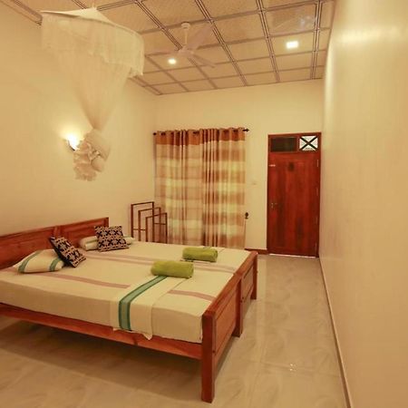 Julia Safari Inn ทิซซามาฮารามา ภายนอก รูปภาพ